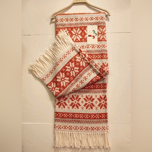🎁Texteis Penedo Holiday Throw Blanket - Iced Red Snowflakes - Picture 4 of 8